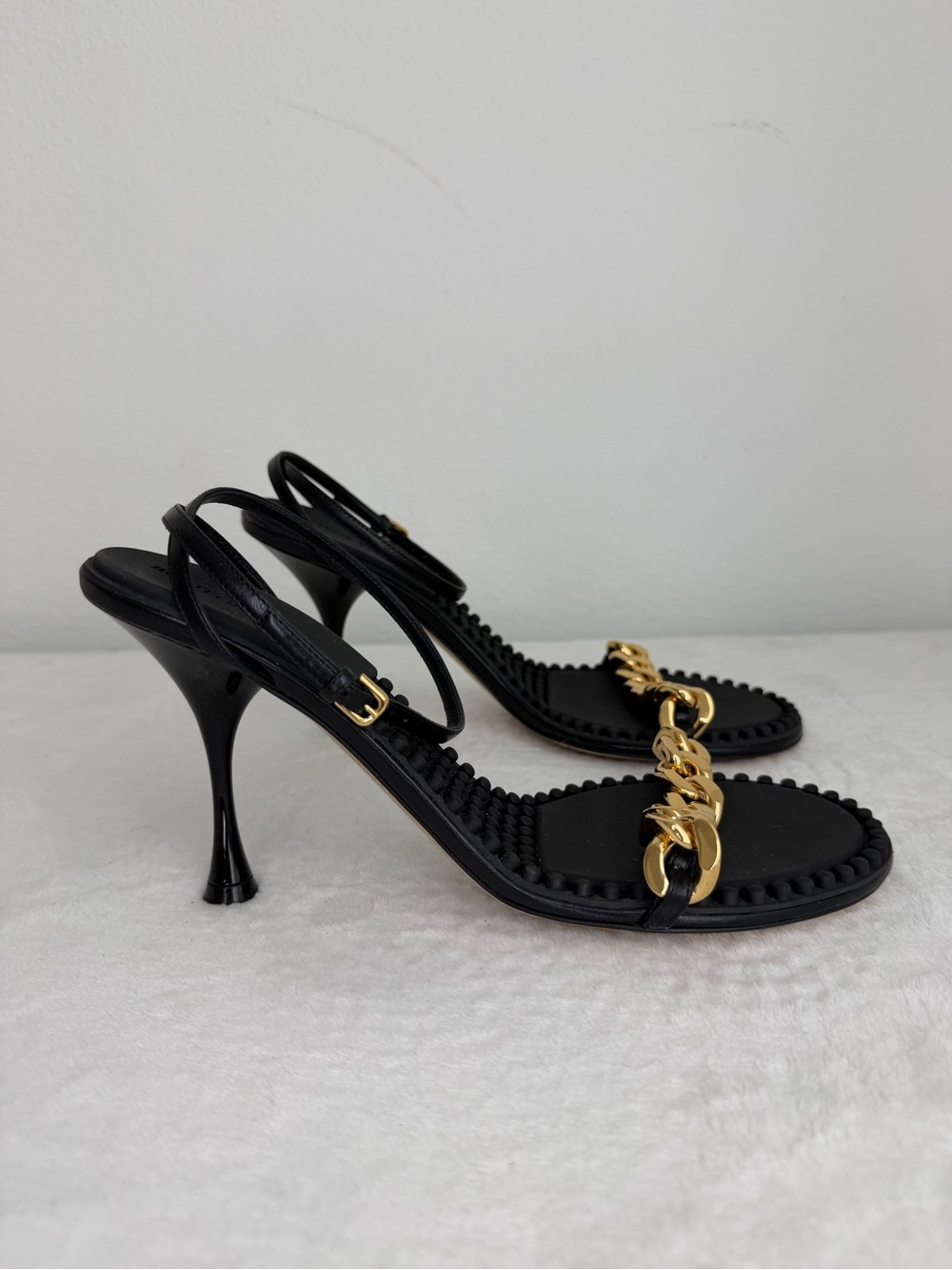 Bottega Veneta Black Ankle-Strap Sandals with Gold Chain - Picture 4 of 9